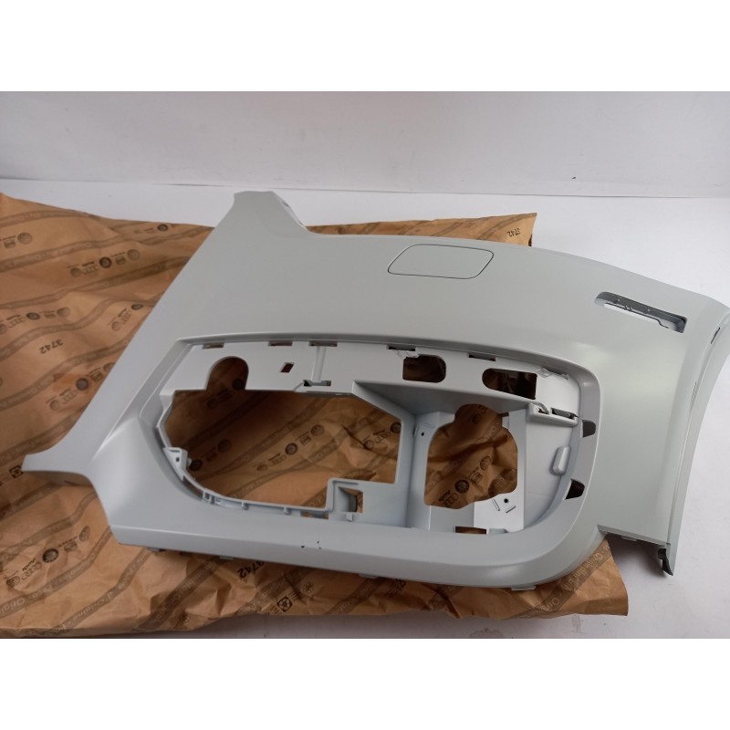 Pièce pour VAG - Cover, Bumper 8U0807065JGRU