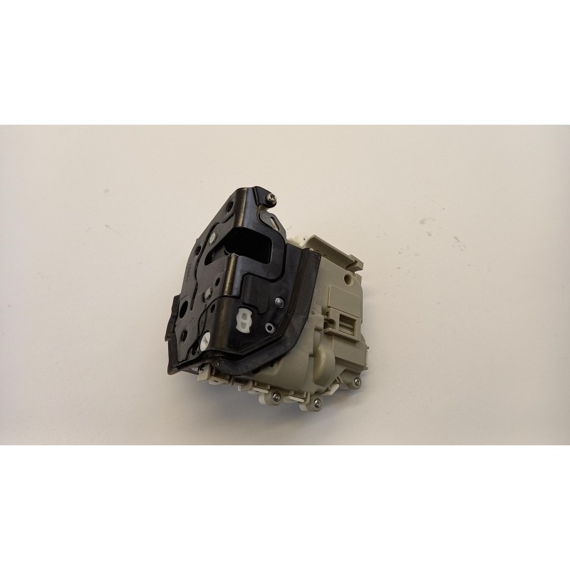 Pièce pour VAG - Door Lock 8X1837016B