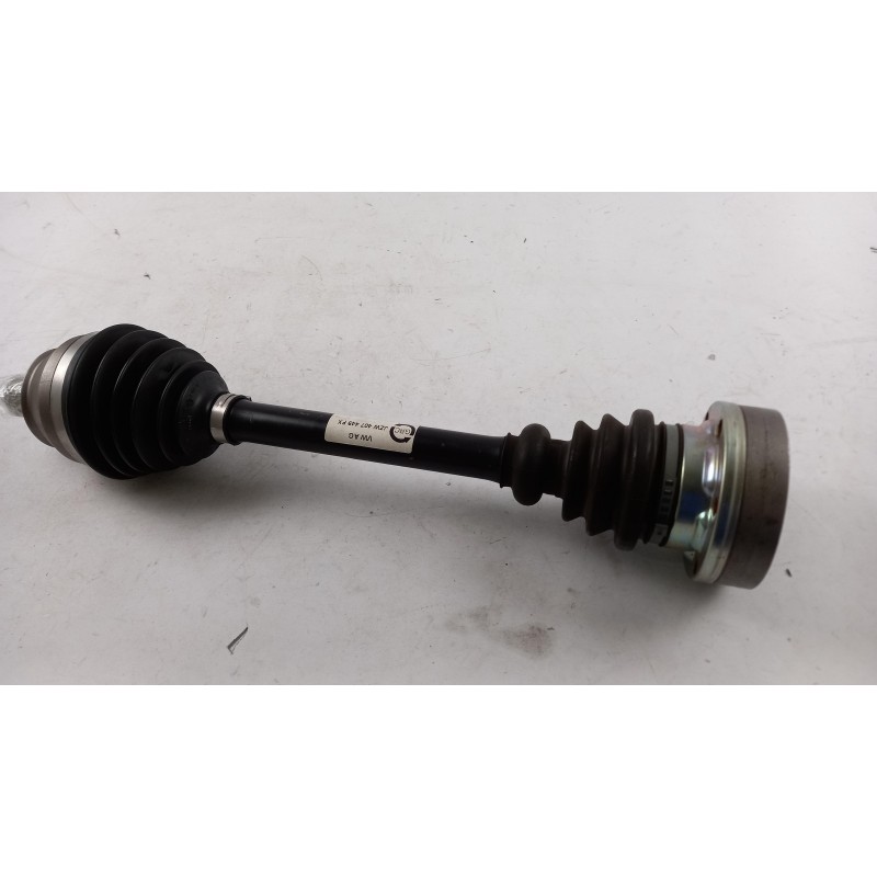 Pièce pour VAG - Drive Shaft JZW407449FX