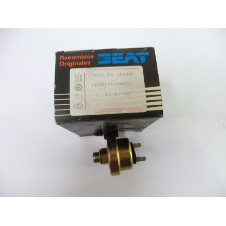 Pièce pour VAG - Sender Unit, Oil Pressure SE021952000A