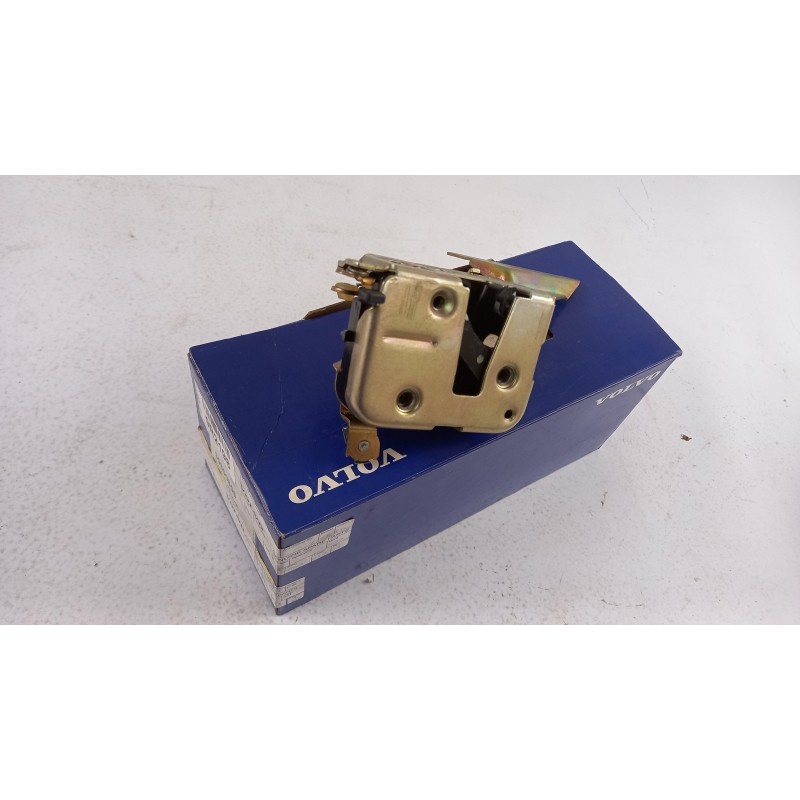 Pièce pour VOLVO - Door Lock 30850806