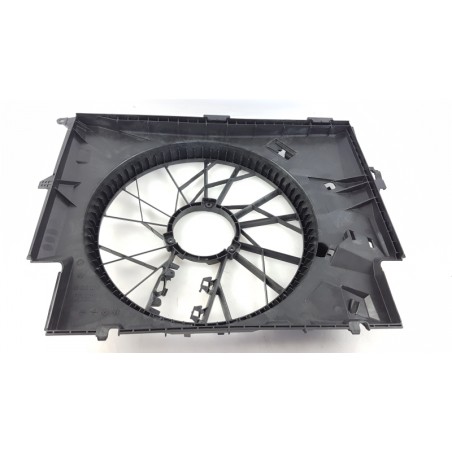 Pièce pour BMW - Fan, Radiator 17428507692