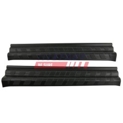 INSERT/REVÊTEMENT POUR MERCEDES SPRINTER 06