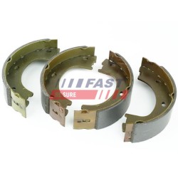 JEU DE MÂCHOIRES DE FREIN POUR MERCEDES SPRINTER 06