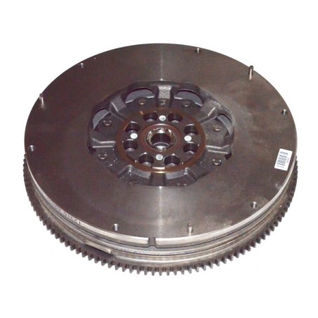 VOLANT MOTEUR POUR RENAULT MASTER III 10