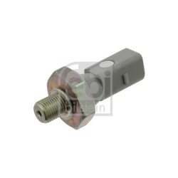 CAPTEUR DE PRESSION D`HUILE AUDI A4 B5 94