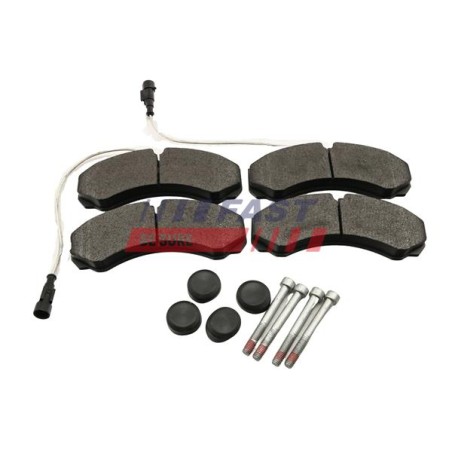 PLAQUETTES DE FREIN POUR NISSAN CABSTAR 06