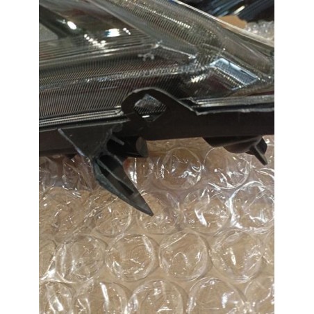 PHARE PROJECTEUR PRINCIPAL POUR IVECO DAILY 14