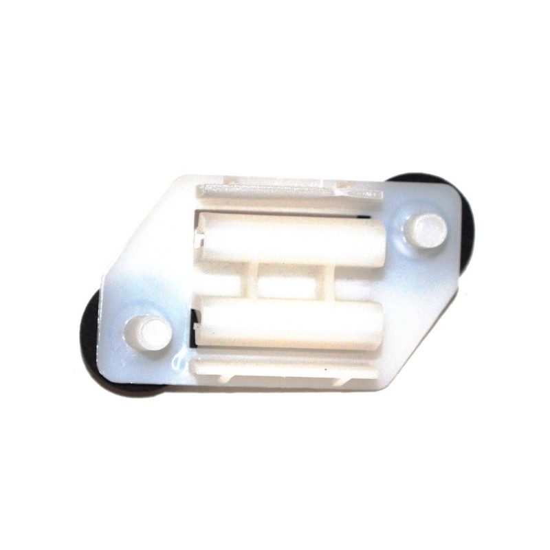 CLIP DE FIXATION MOULAGE POUR IVECO DAILY 06